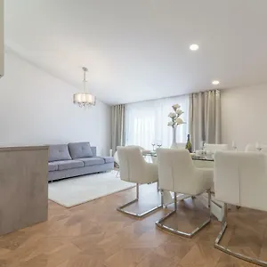 Luxury Piano Apartment Zadar